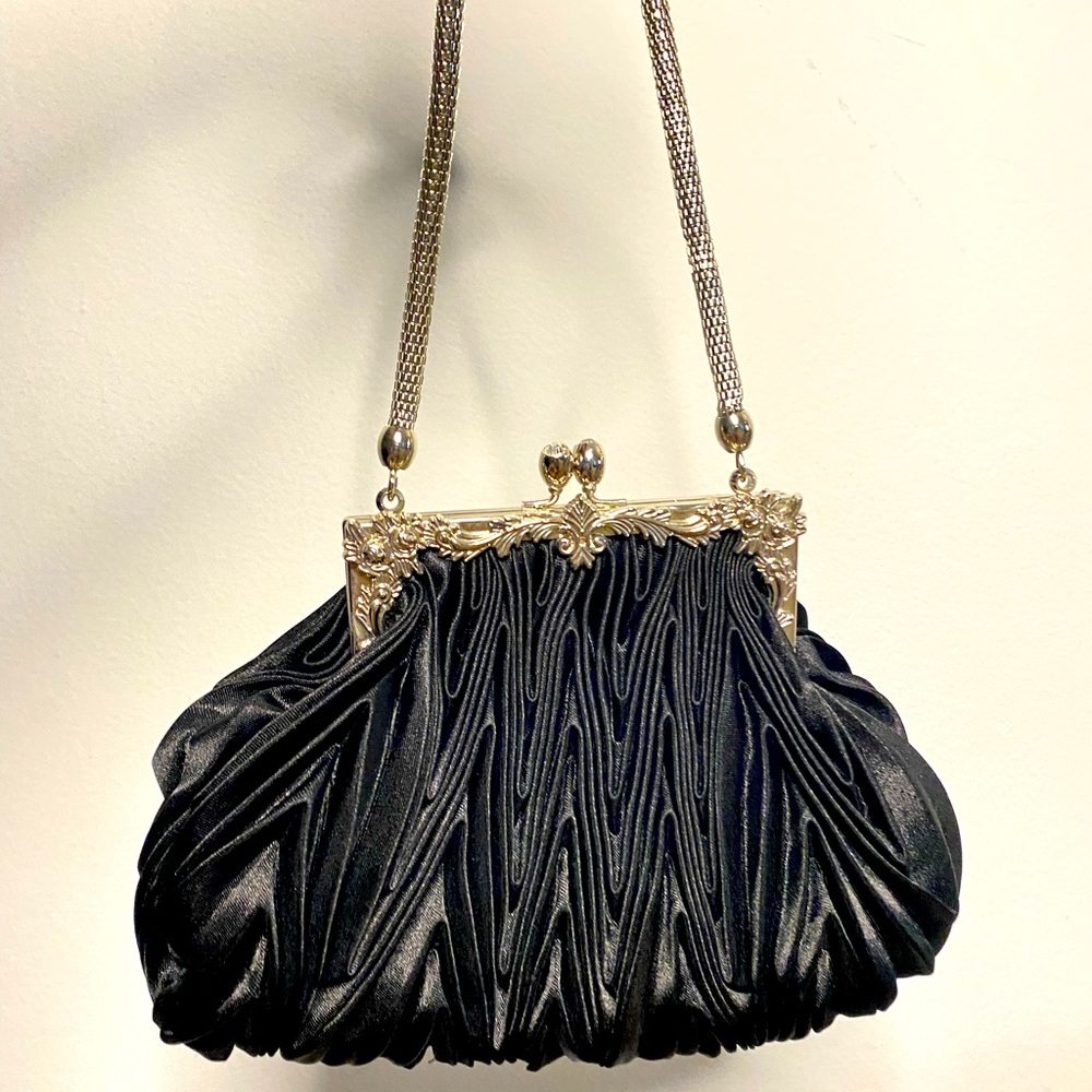 Vintage silk pleated black purse